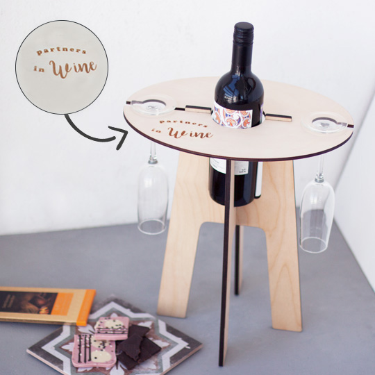 Столик-подставка под бутылку и бокалы 'Partners in Wine'  / Светлый