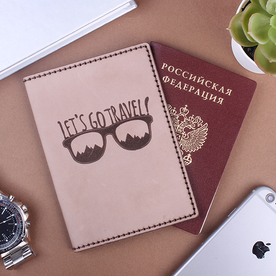 Обложка для паспорта 'Let's go travel'