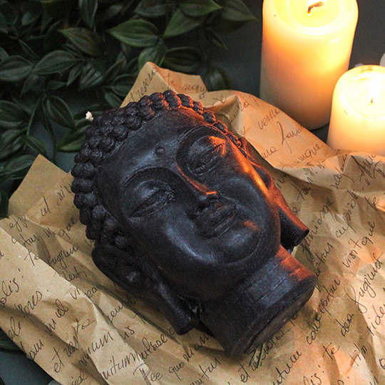 Свеча ручной работы 'Будда'
